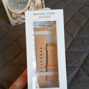 NIB Michael Kors smartwatch band